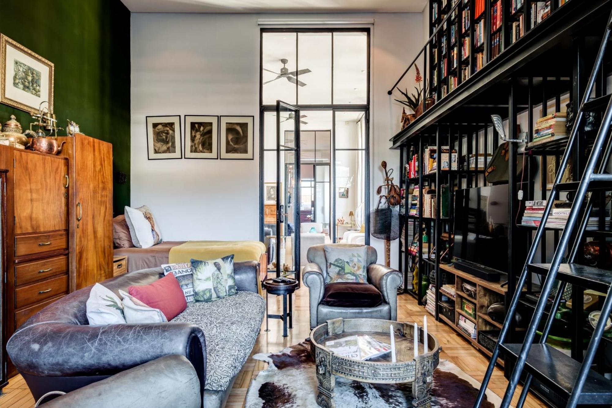 Splendid Art Deco Loft In The Heart Of Apartment